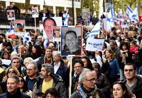 The Tous 7 Octobre Association Organizes A March For Hostages Held By Hamas - Paris