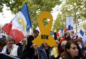 The Tous 7 Octobre Association Organizes A March For Hostages Held By Hamas - Paris