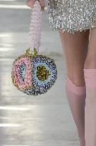 PFW - Shuting Qiu Runway