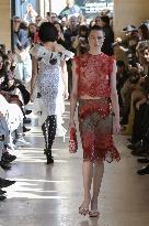 PFW - Shuting Qiu Runway