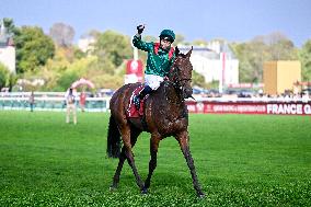 Qatar Arc de Triomphe - Paris