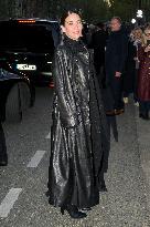 PFW Chloe Outside Arrivals