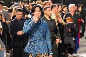 PFW Valentino Outside Arrivals