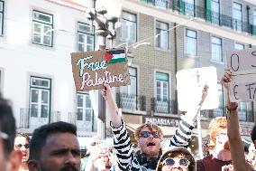Demonstration In Support Of The Palestinian People - Lisbon