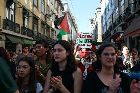 Demonstration In Support Of The Palestinian People - Lisbon