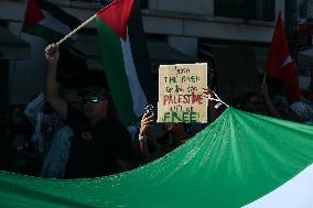 Demonstration In Support Of The Palestinian People - Lisbon