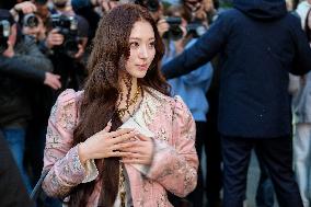 PFW - Chloe Outside Arrivals