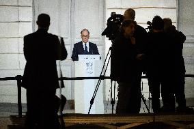 Announcement of The New Government - Paris