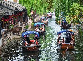 Holiday Spots Sighting - China