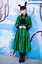 PFW Shiatzy Chen Photocall