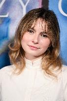 PFW Shiatzy Chen Photocall