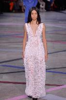 PFW - Shiatzy Chen Runway