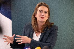 Marine Tondelier gives a press conference - Paris