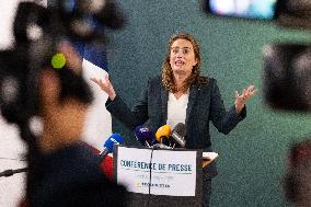Marine Tondelier gives a press conference - Paris