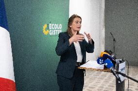 Marine Tondelier gives a press conference - Paris