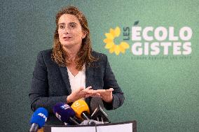 Marine Tondelier gives a press conference - Paris