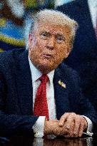 Trump Oval Office