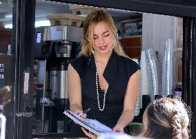 Addison Rae out in New York