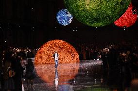 Chanel Runway Fashion Week Paris.FC