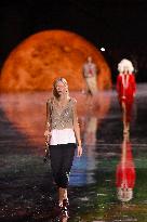 Chanel Runway Fashion Week Paris.FC