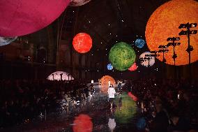 Chanel Runway Fashion Week Paris.FC