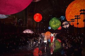 Chanel Runway Fashion Week Paris.FC