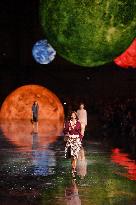 Chanel Runway Fashion Week Paris.FC