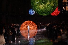 Chanel Runway Fashion Week Paris.FC