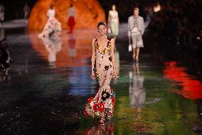 Chanel Runway Fashion Week Paris.FC