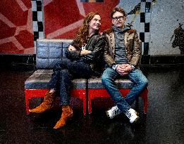 LENA OLIN, FA CAMPBELL