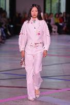 PFW - Shiatzy Chen Runway