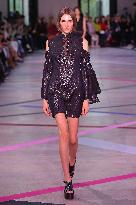 PFW - Shiatzy Chen Runway