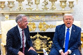 US President Donald J. Trump meets with Canadian Prime Minister Mark Carney