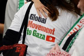 Rima Hassan and activists welcomed at Orly Airport