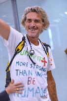 Rima Hassan and activists welcomed at Orly Airport