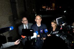 Negotiations in Matignon after Prime Ministers Resignation - Paris AJ