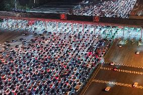 Largest High-speed Toll Station in China