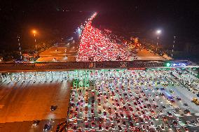 Largest High-speed Toll Station in China
