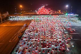 Largest High-speed Toll Station in China