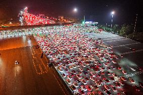 Largest High-speed Toll Station in China