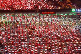 Largest High-speed Toll Station in China