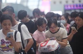 Return Travel Rush of Railway