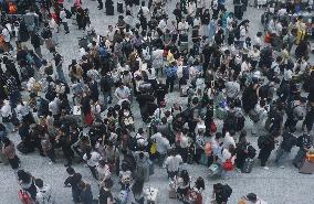 Return Travel Rush of Railway