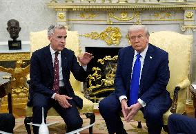 Donald Trump Meets With Mark Carney - DC