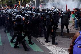 Demonstrator for a Free Palestine State - Mexico City