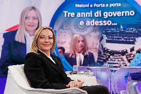 Giorgia Meloni Guest on The Programme "Cinque Minuti" - Rome