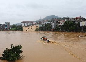 Typhoon Matmo Killed 8 People and Injured 5 Others - Vietnam