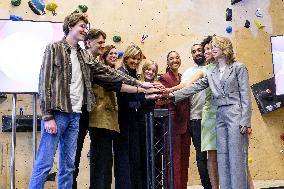 Queen Maxima Launches In Je Bol - Utrecht