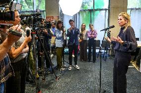 Queen Maxima Launches In Je Bol - Utrecht