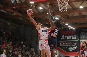 BASKET - Serie A2 - Sella Cento vs Unieuro Forli